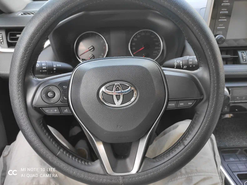 Toyota RAV4 2019 - 3