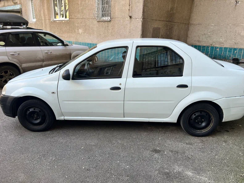 Dacia Logan 2008 - 2