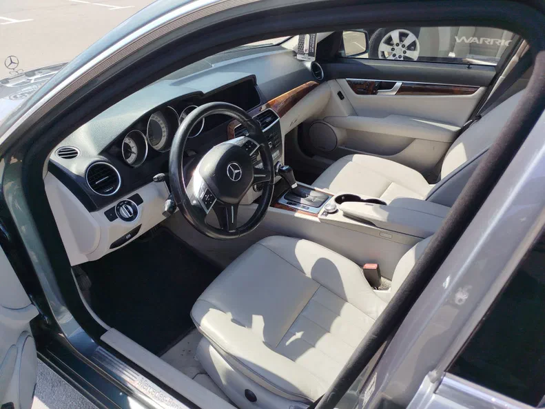 Mercedes-Benz C-Клас 2011 - 11