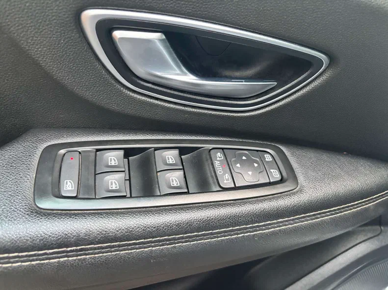 Renault Scenic 2019 - 12