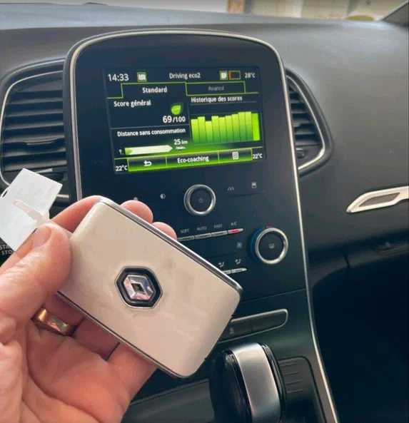Renault Scenic 2019 - 18