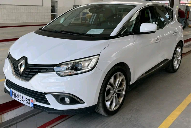 Renault Scenic 2019 - 6
