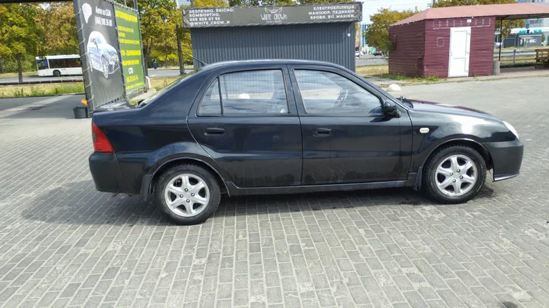 Geely Emgrand EC7 2012 - 4