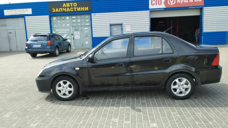 Geely Emgrand EC7 2012 - 5