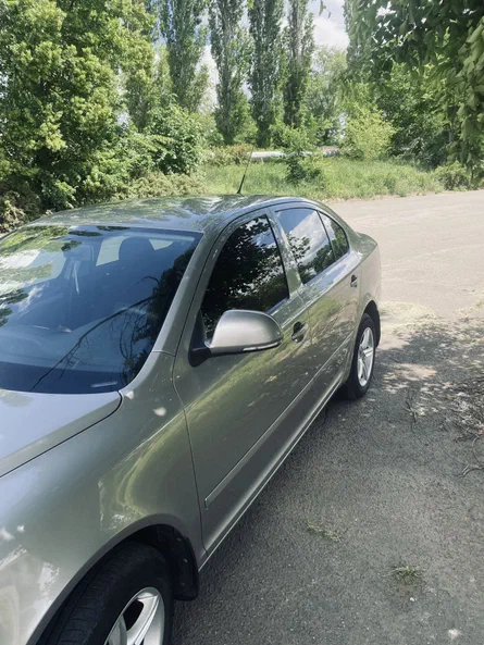 Skoda Octavia 2010 - 5