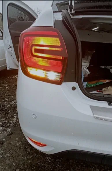 Renault Logan 2019 - 25