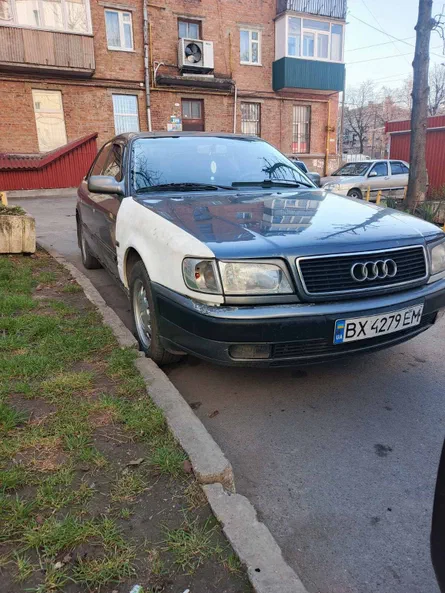 Audi 100 1993 - 2