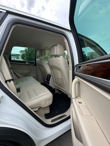 Volkswagen Touareg 2016 - 6
