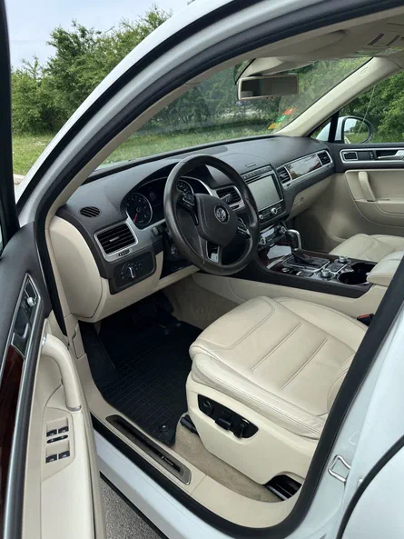 Volkswagen Touareg 2016 - 3