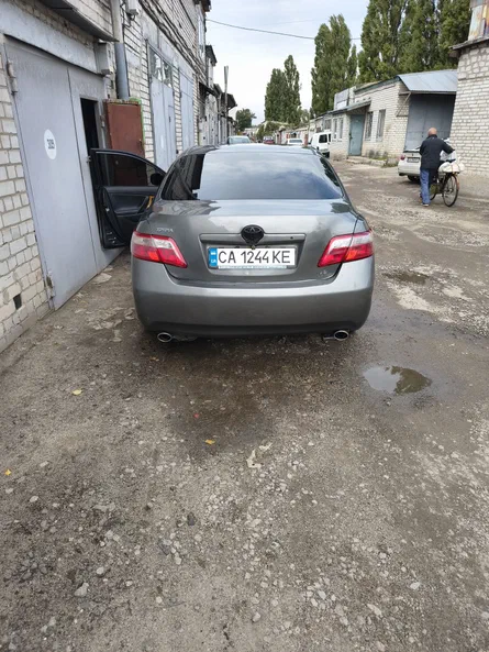 Toyota Camry 2006 - 4