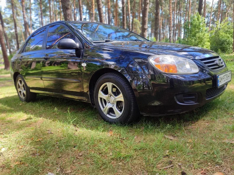 Kia Cerato 2008 - 1