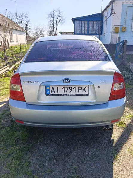Kia Cerato 2006 - 5