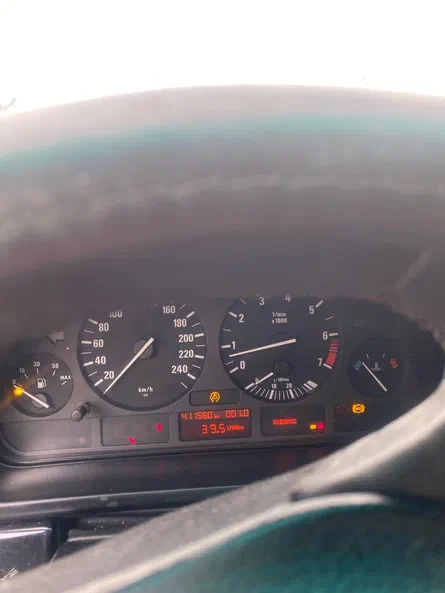 BMW 5 серія 2001 - 10