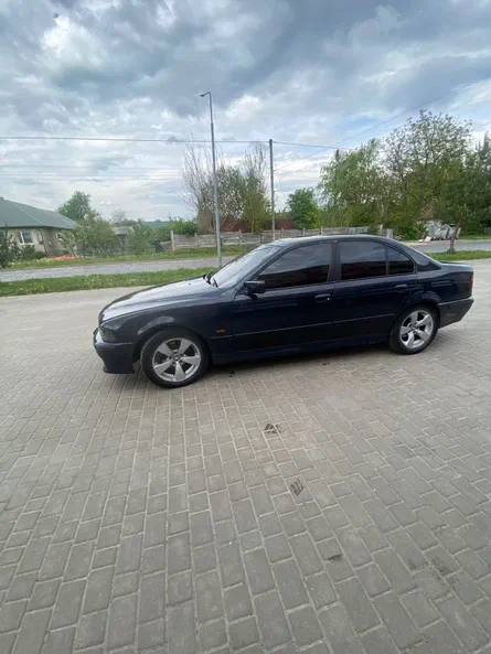 BMW 5 серія 2001 - 3