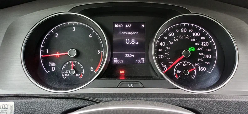 Volkswagen Golf 2015 - 6