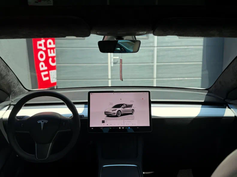 Tesla Model 3 2022 - 15