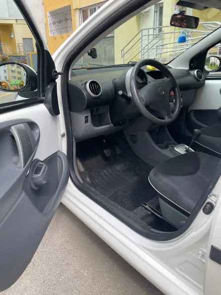 Peugeot 107 2009 - 6