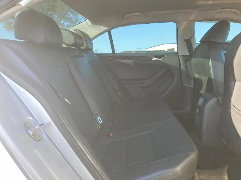 Volkswagen Jetta 2016 - 8