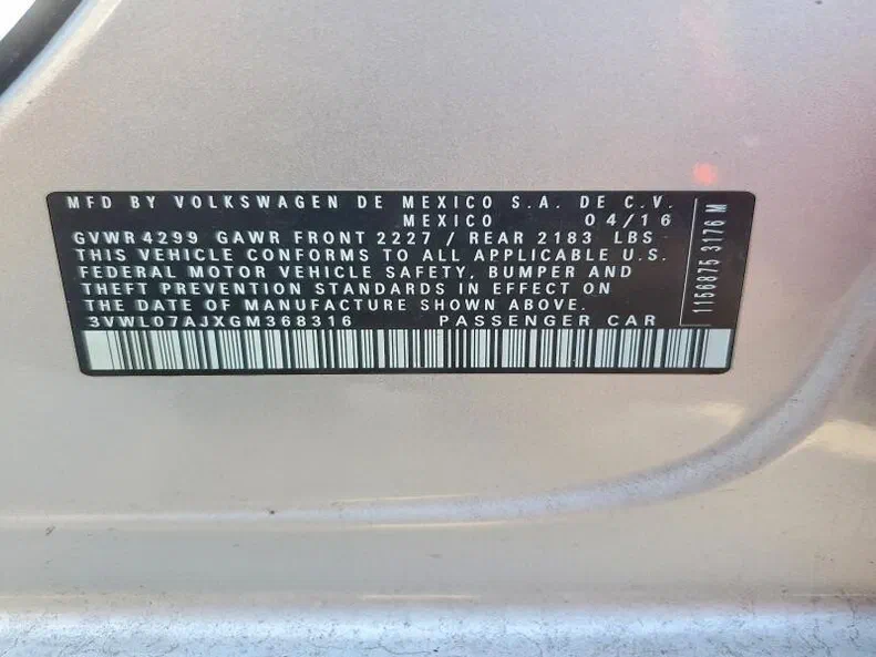 Volkswagen Jetta 2016 - 9