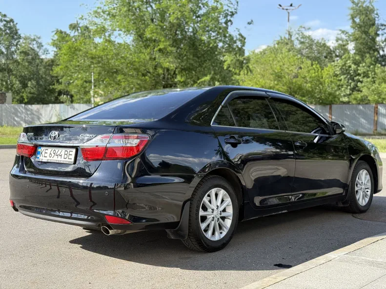 Toyota Camry 2015 - 7