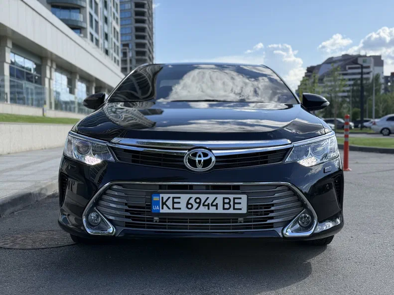Toyota Camry 2015 - 9