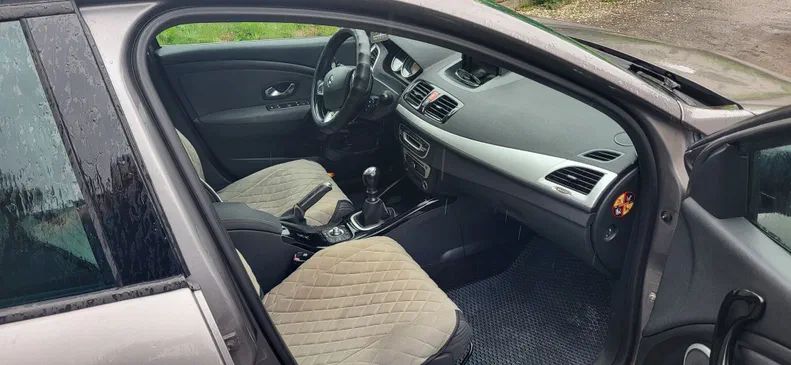 Renault Megane 2010 - 16