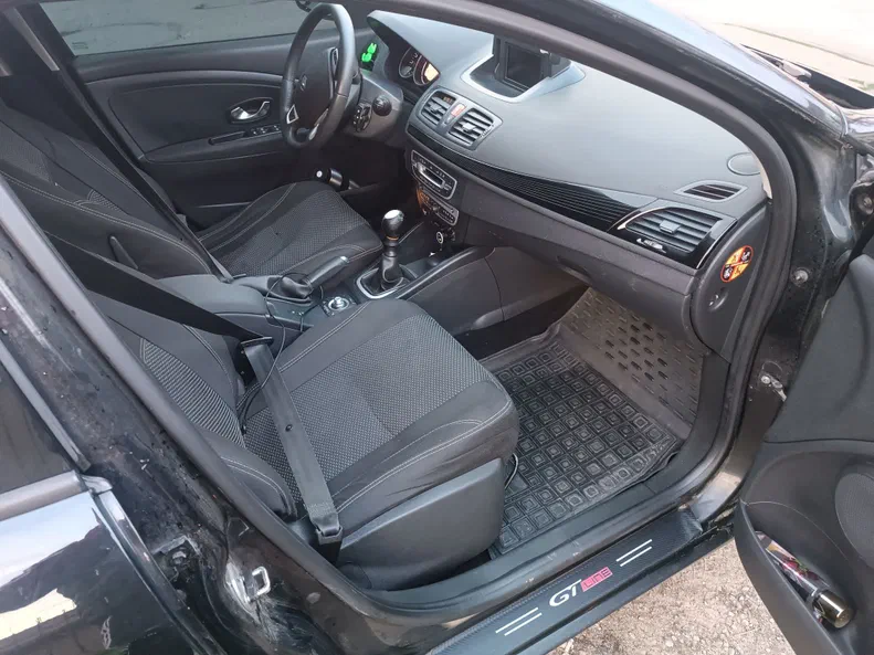 Renault Megane 2011 - 1