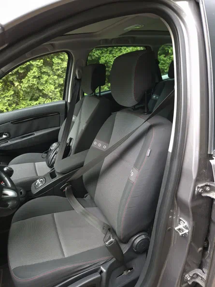 Renault Scenic 2012 - 16
