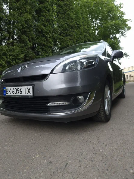 Renault Scenic 2012 - 3