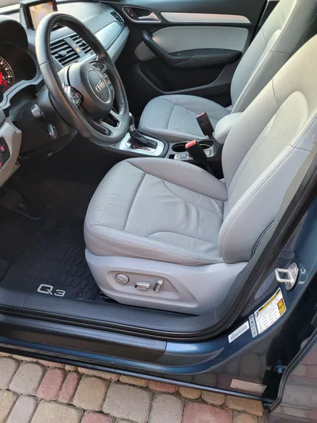 Audi Q3 2016 - 16