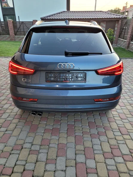 Audi Q3 2016 - 11