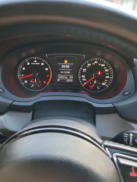 Audi Q3 2016 - 1