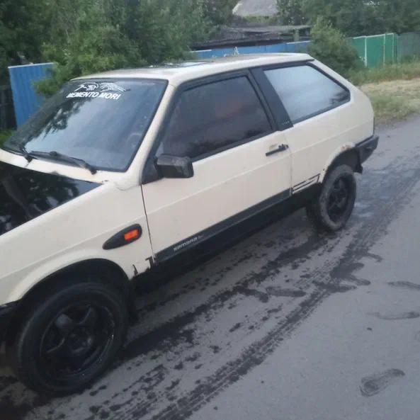 Lada (ВАЗ) 2108 1986 - 2