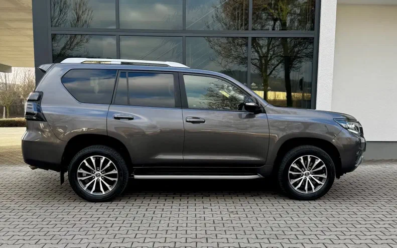 Toyota Land Cruiser Prado 2021 - 5