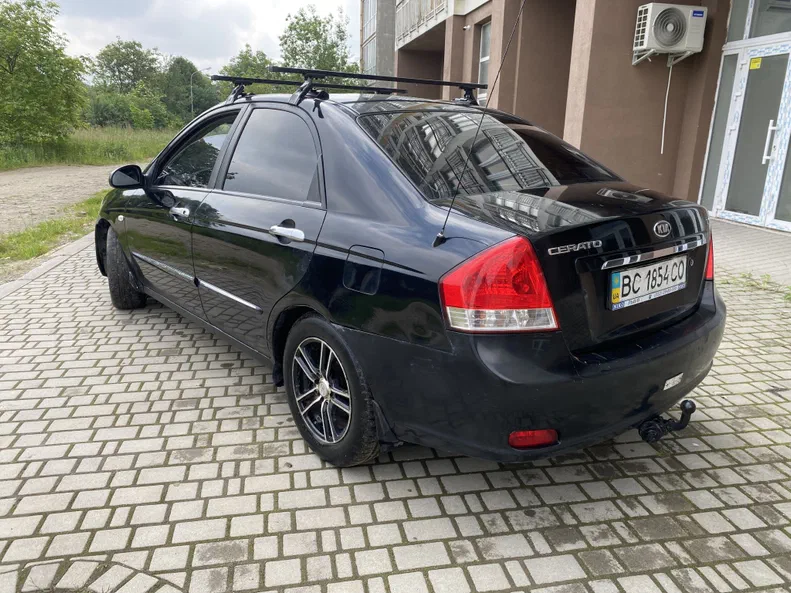 Kia Cerato 2007 - 5