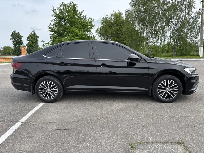 Volkswagen Jetta 2018 - 28