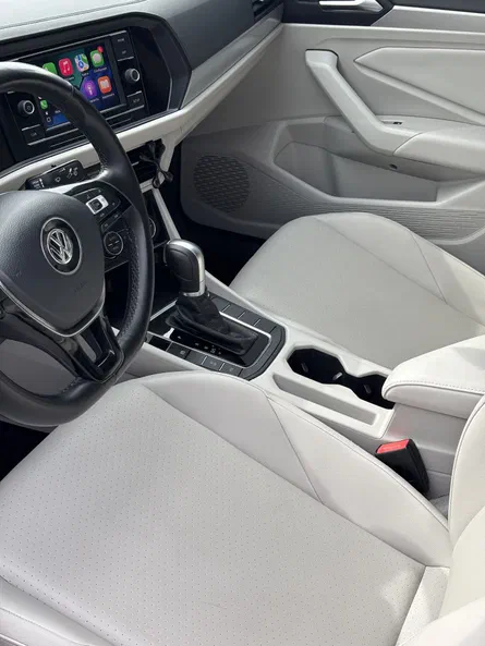 Volkswagen Jetta 2018 - 17
