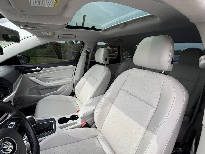 Volkswagen Jetta 2018 - 8