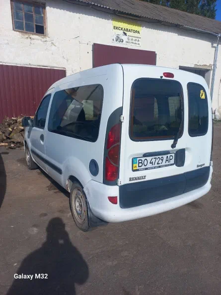 Renault Kangoo 2000 - 1