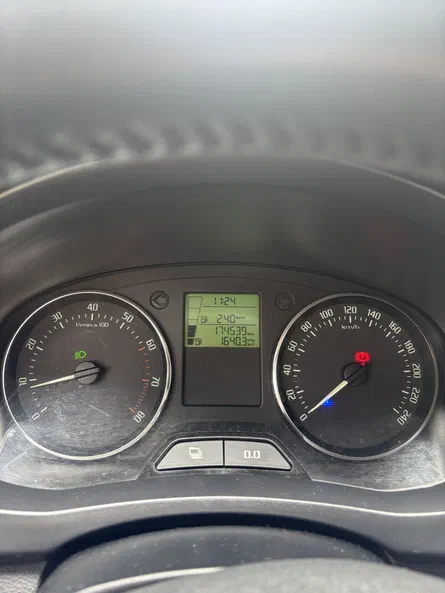 Skoda Fabia 2011 - 11