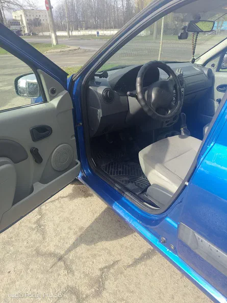 Dacia Logan 2009 - 5