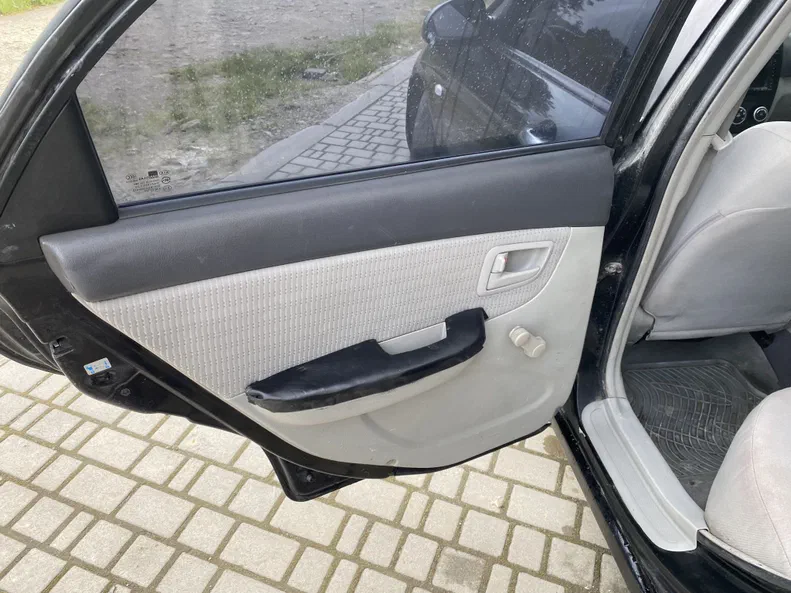 Kia Cerato 2007 - 13
