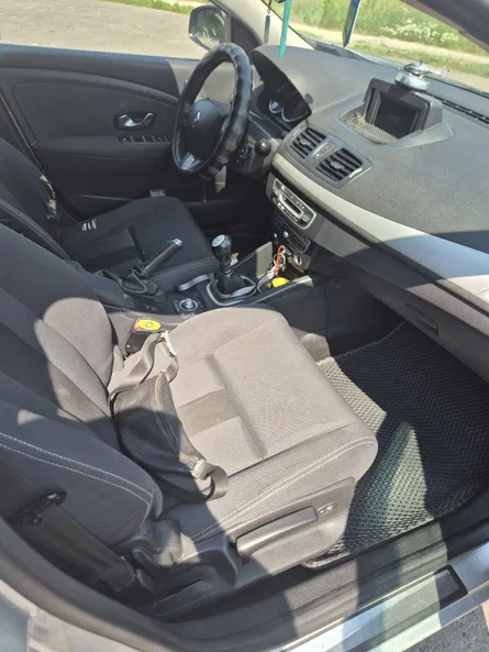 Renault Megane 2010 - 7