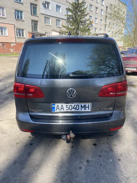 Volkswagen Touran 2012 - 3