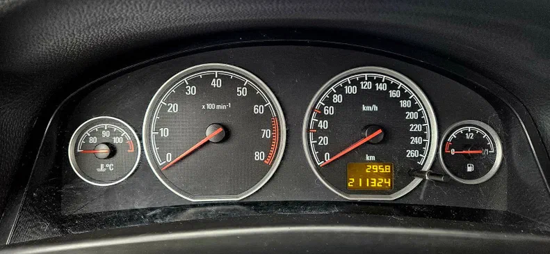 Opel Vectra 2008 - 11