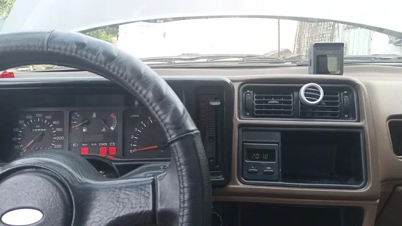 Ford Sierra 1988 - 1