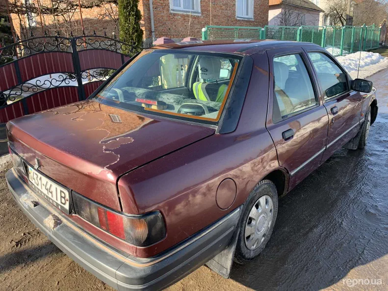 Ford Sierra 1990 - 5