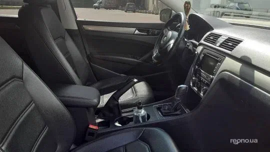 Volkswagen Passat 2015