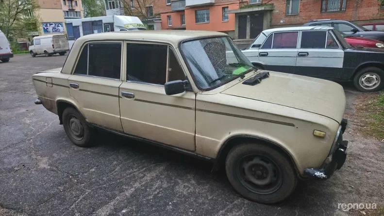 Lada (ВАЗ) 2101 1975 - 3