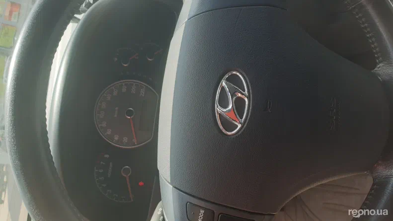 Hyundai Elantra 2008